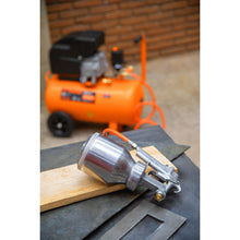 Cargar imagen en el visor de la galería, Kit, compresor 50 L, 4-1/2 HP, manguera de PVC y pistola