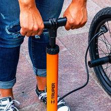 Cargar imagen en el visor de la galería, Bomba para inflar de 23'