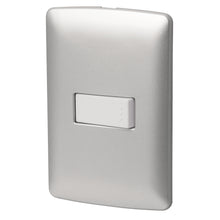 Cargar imagen en el visor de la galería, Placa armada 1 interruptor sencillo plata, línea Italiana
