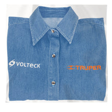 Cargar imagen en el visor de la galería, Camisa de mezclilla para caballero, manga corta, talla M
